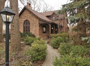 6843 N Wildwood Ave, Chicago, IL