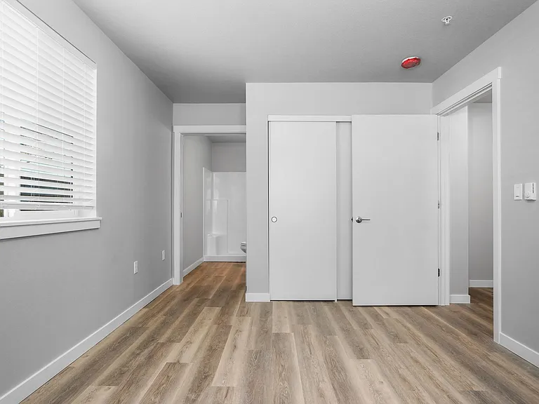 Fisher Park Apartments — Photo 29