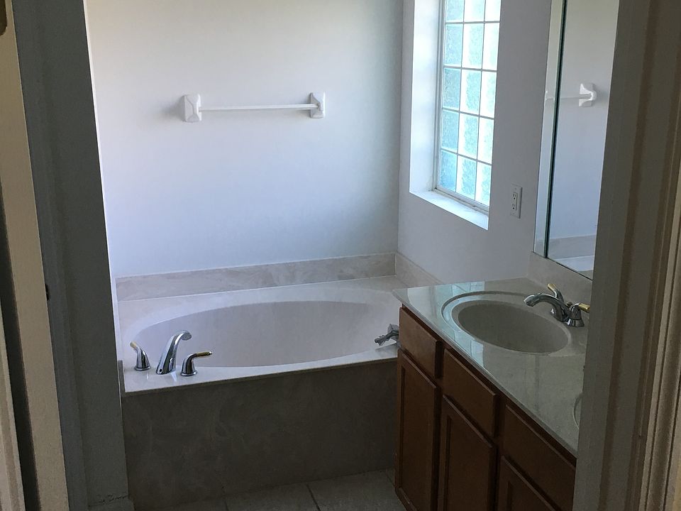1st image of 14658 Fern Hammock Dr
