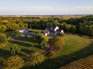 23535 Leeann Dr, Hampton, MN 55031