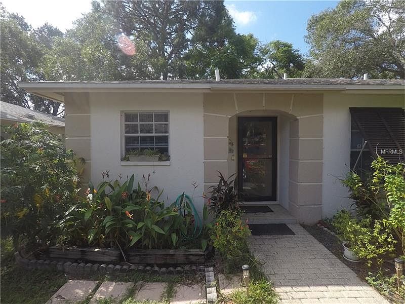 1st image of 616 N Jefferson Ave #26