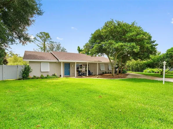 27 Lake Link Dr SE, Winter Haven, FL 33884