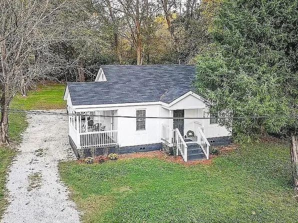 178 Shields St, Winder, GA 30680