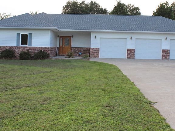 2nd image of 105-105 Cedar Creek Cv