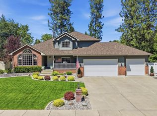 1013 E Blackhawk Dr, Spokane, WA 99208