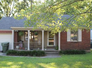 910 University St, Memphis, TN 38107