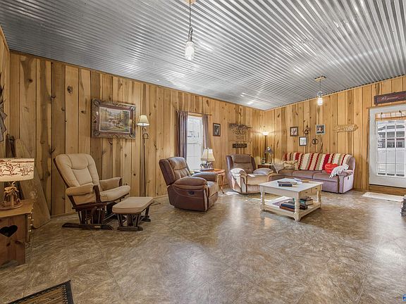 5th image of 840 Bates Hollow Rd