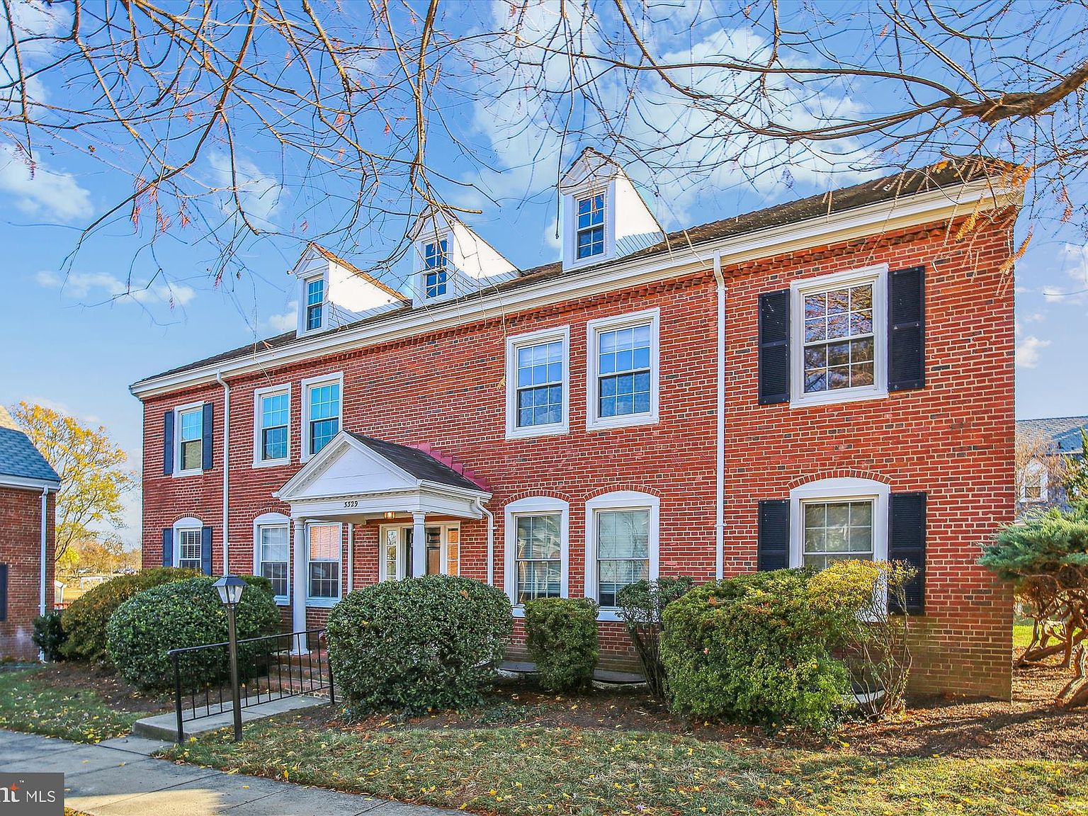 3329 S Wakefield St APT B2, Arlington, VA 22206 | Zillow