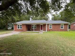 108 Thames Dr, Jacksonville, NC 28546
