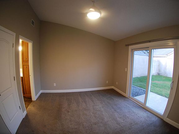 4th image of 2325 Latrium Cir N