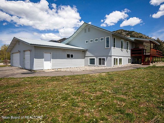 4th image of 385 Hardman Rd