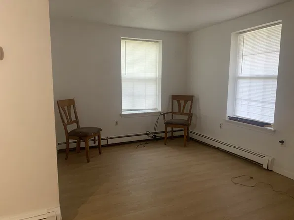 60 Van Block Ave #10A, Hartford, CT 06106