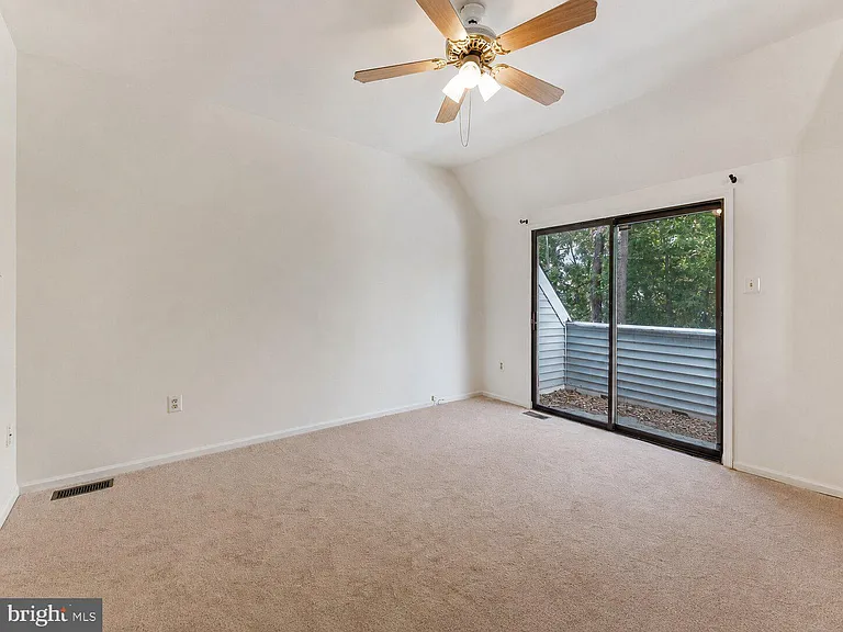 19 Summit Ct — Photo 13