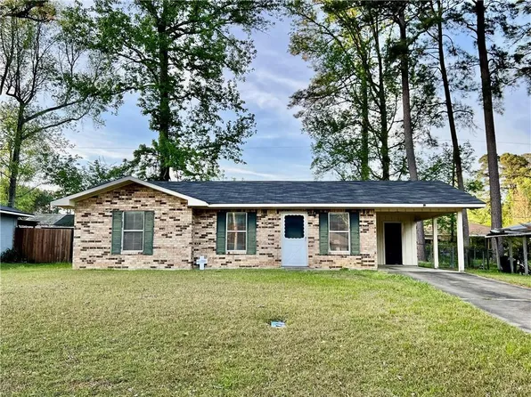 214 Spencer Dr, Pineville, LA 71360