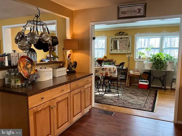 16140 Kenny Rd, Laurel, MD 20707