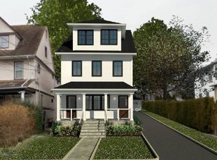 34 Sidney St #A, New Rochelle, NY 10801