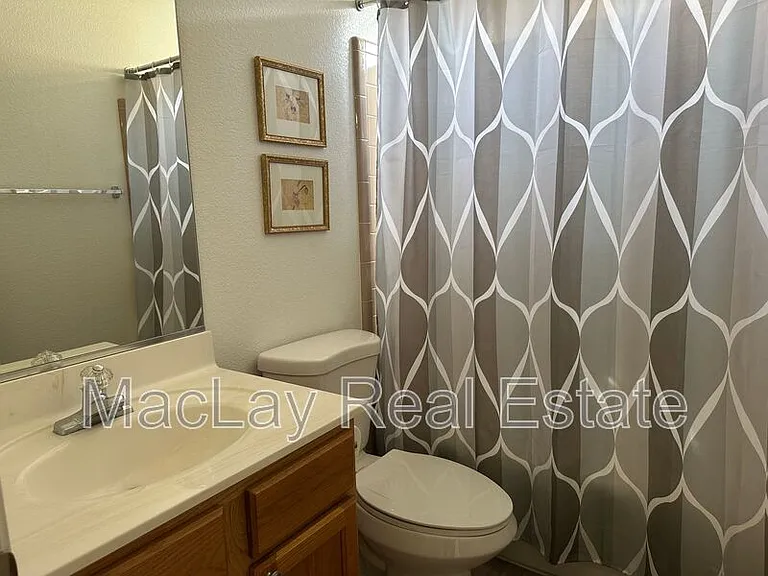8934 E Minnesota Ave — Photo 5