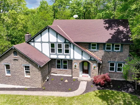 5966 Shallow Creek Dr, Milford, OH 45150