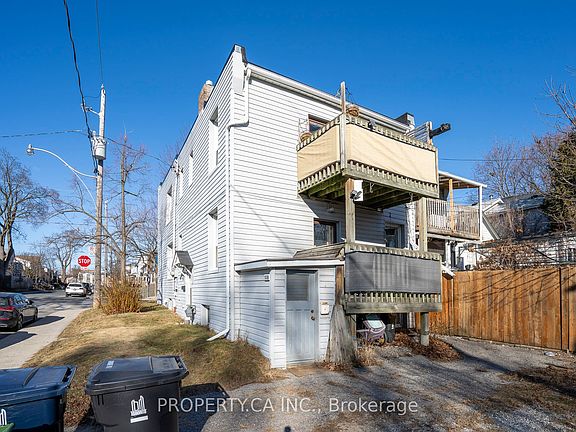 5th image of 133 Drayton Ave