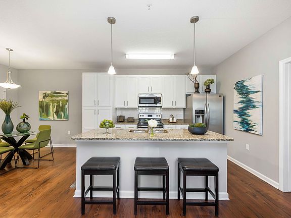 4th image of 1300 Santa Rosa Dr #4503443