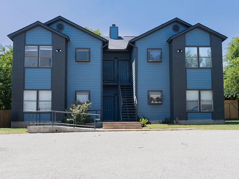 9504 Kempler Dr #D — Photo 11