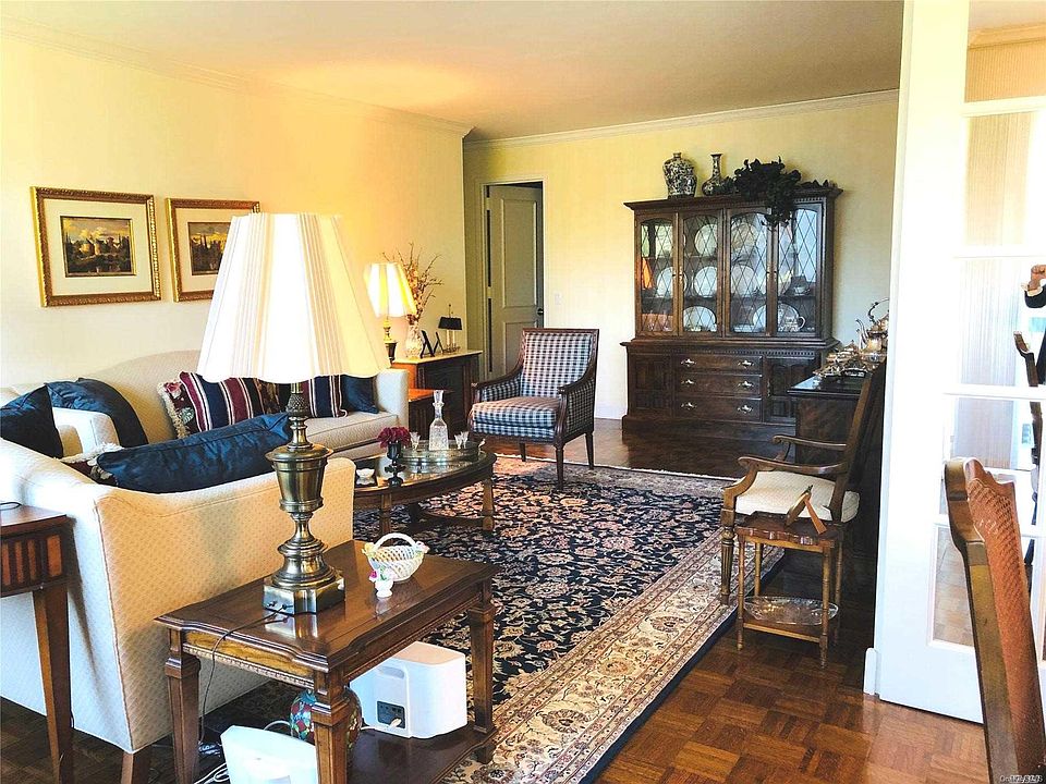 1st image of 111 Cherry Valley Avenue #319