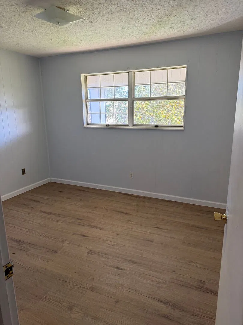 301 Park - Rogersville TN — Photo 4