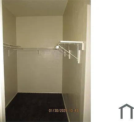 Studio, 429 sqft, $1,749 — Photo 2