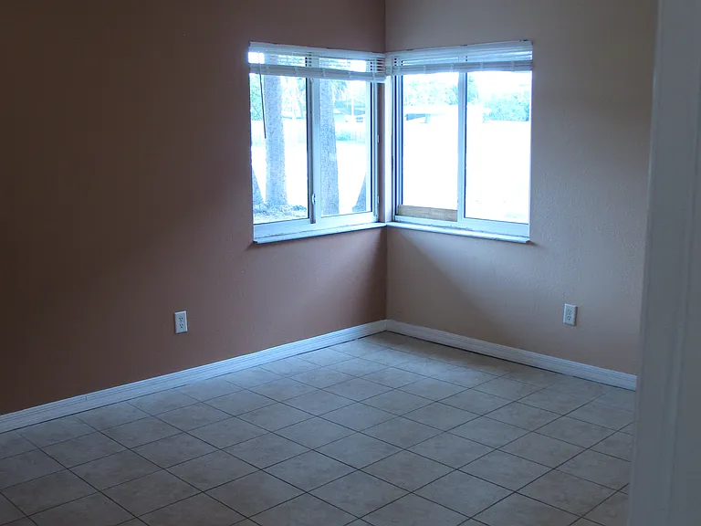 800 N Fiske Blvd #103 — Photo 19