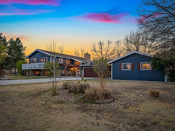 4th image of 2021 River Glen Dr