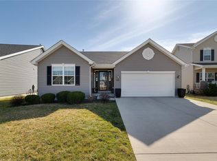 210 Charlestowne Place Dr, Saint Charles, MO 63301