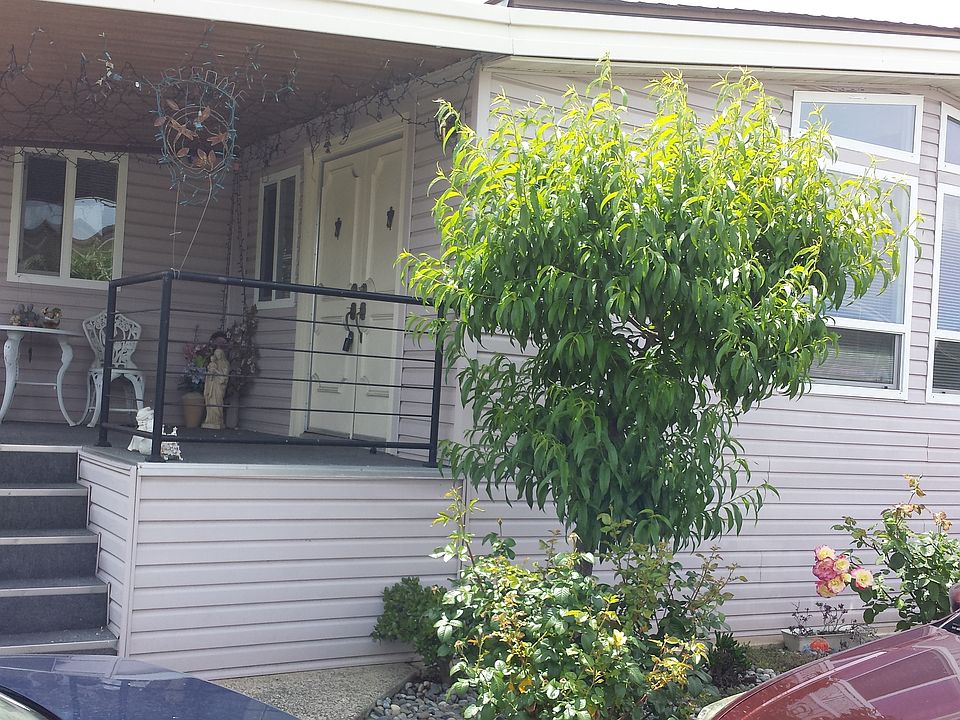 1st image of 833 Villa Teresa Way