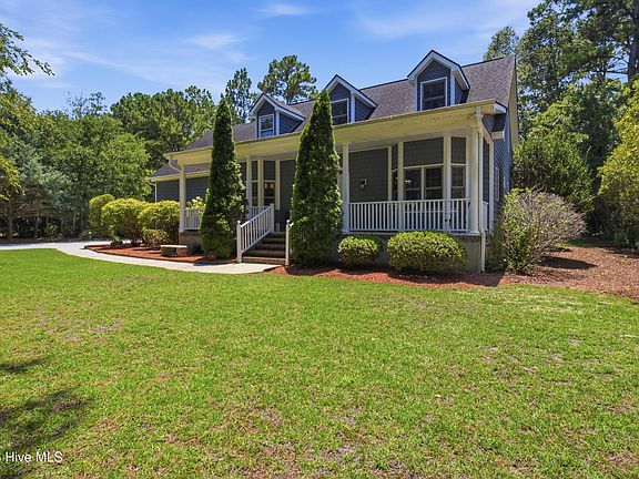 2nd image of 506 Royal Tern Drive
