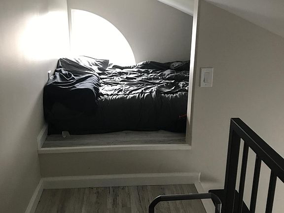 5th image of 4620 Eagle Rock Blvd