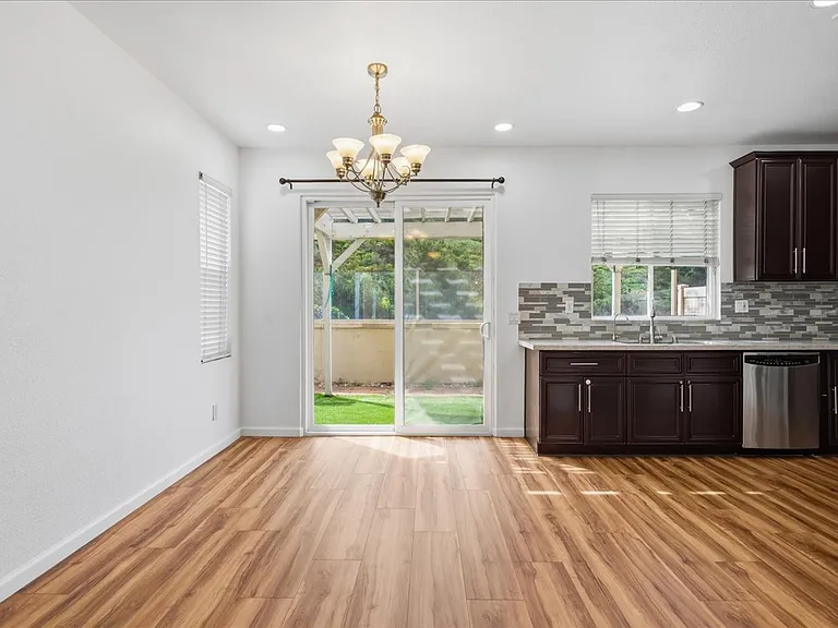 10294 Scripps Poway Pkwy #5 — Photo 5