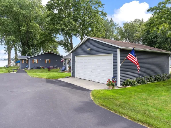 N9332 Idle Hour DRIVE, Randolph, WI 53956