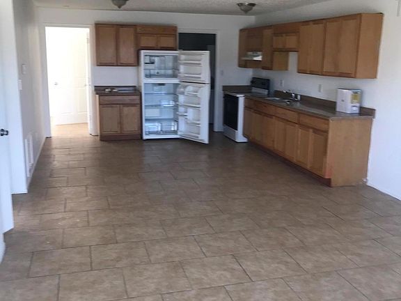 2nd image of 2817 Jefferson Parkway