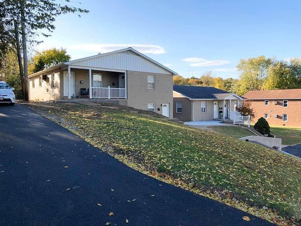 825 Vine St Festus, MO, 63028 Apartments for Rent Zillow