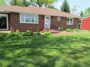 190 Wallrose Heights Rd, Baden, PA 15005
