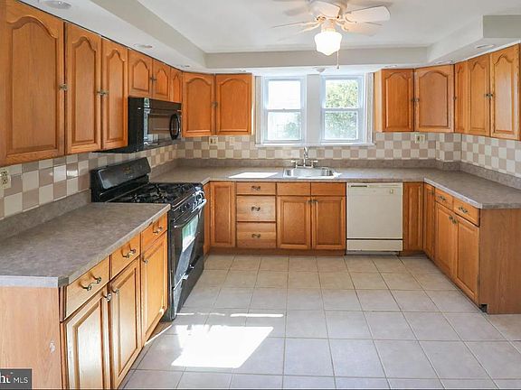 Kitchen with Dishwasher and built in Microwave