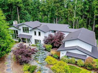 7080 Ridge Ln NE, Bainbridge Island, WA 98110
