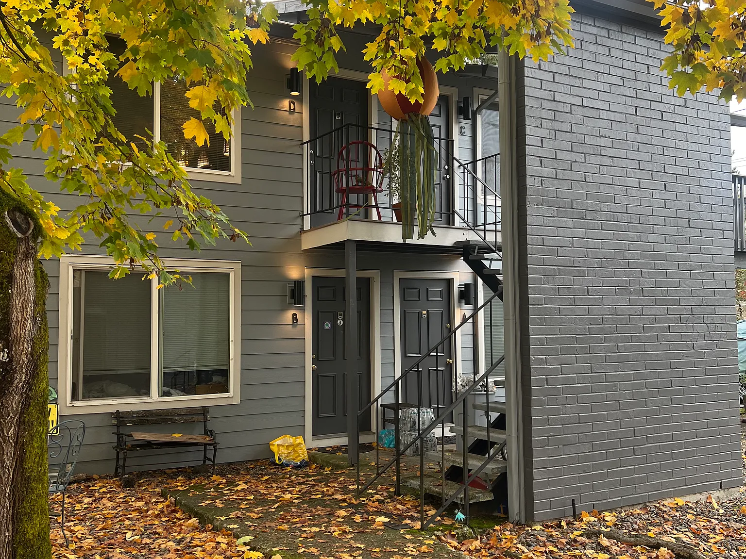Cedarcrest Apart - 3 — Photo 1