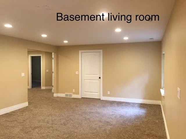 Private room @11061 Lucas Ln Basement $650 a month — Photo 4