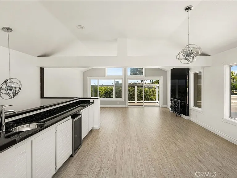 24802 Sea Crest Dr — Photo 5