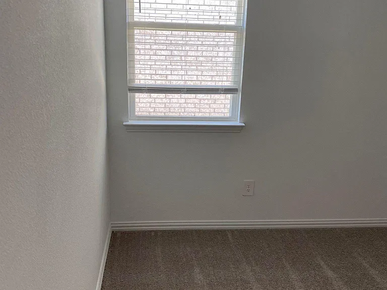 1612 Pine Valley Dr — Photo 15