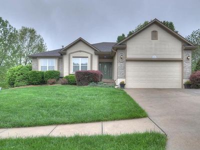 3332 S Gateway Dr, Independence, MO, 64057