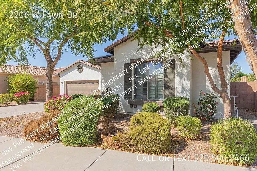 Stunning 4-Bedroom Home with Private Guest Suite in Gated Community — Photo 3