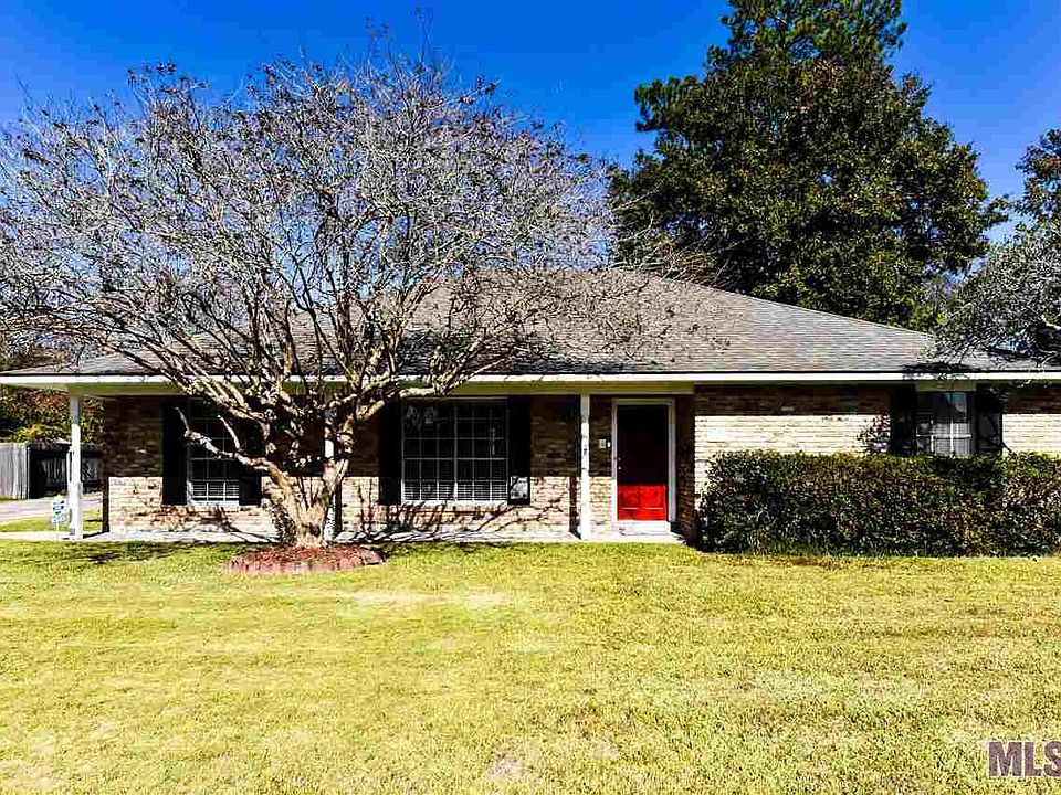 1st image of 12583 Parkwood Dr