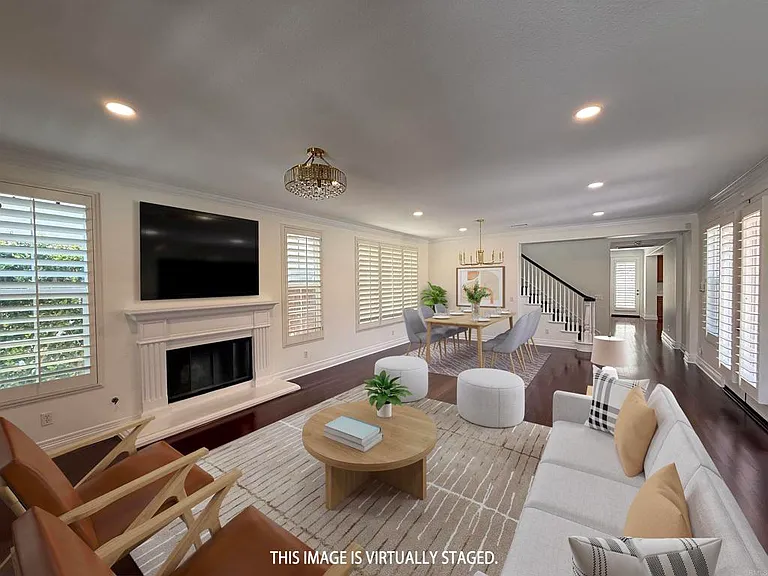 1472 Canoe Creek Way — Photo 7