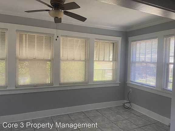 5th image of 109 W Beverly Ct #2